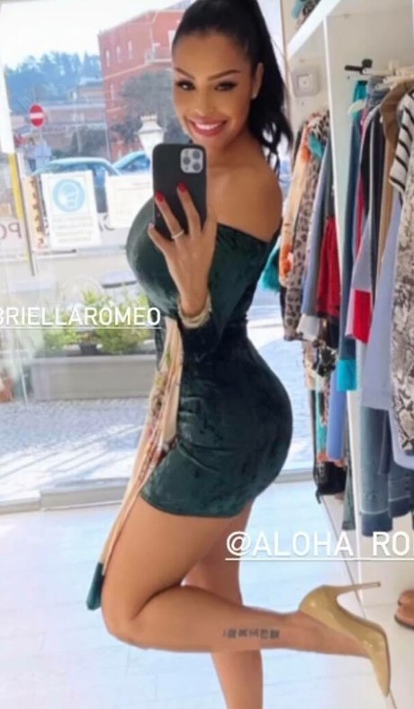 Carolina Marconi nude onlyfans