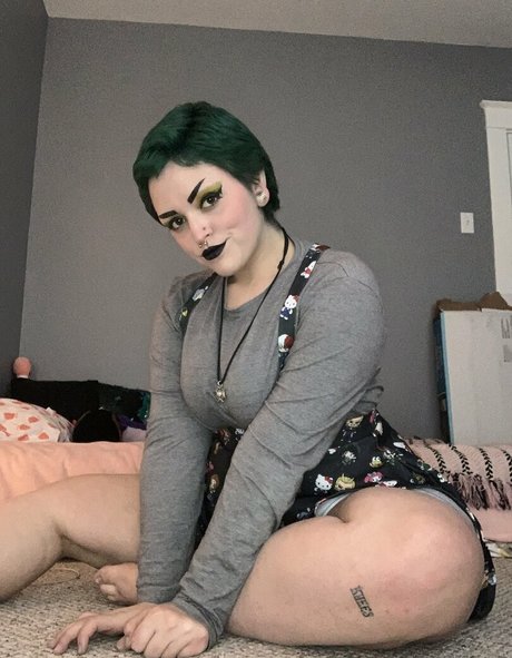 basilbabyy onlyfans nude pictures