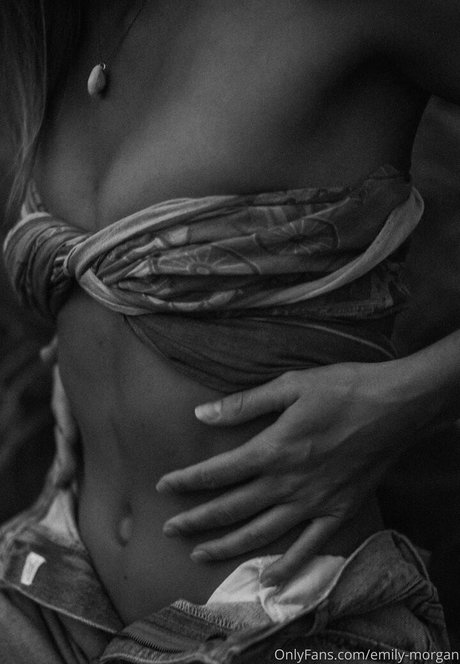 emily morgan nude onlyfans leaks