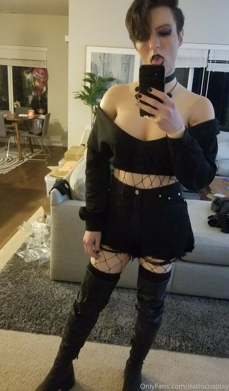 dattocosplay onlyfans model