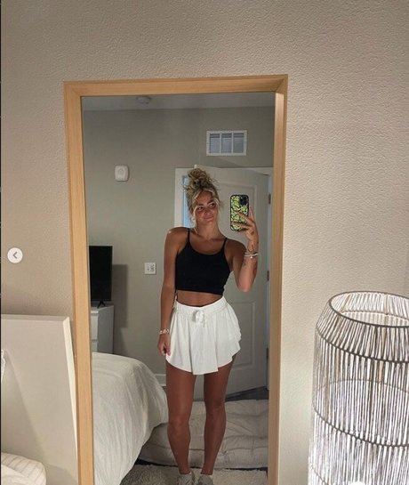 Mackensiemintz onlyfans naked pics