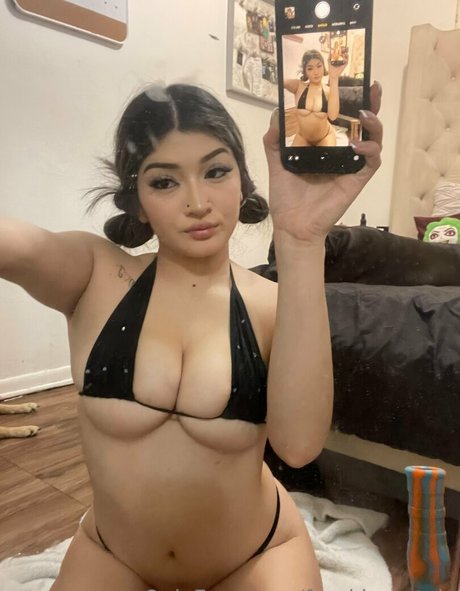 lexiiperezzz onlyfans post