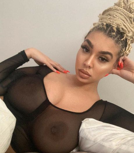 Anna Marie Sarai onlyfans leak