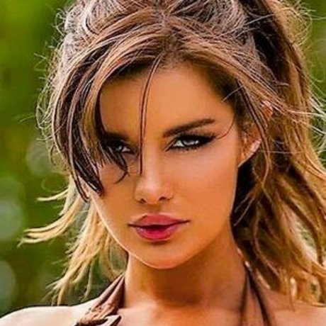 Bianca Richards nude only fans