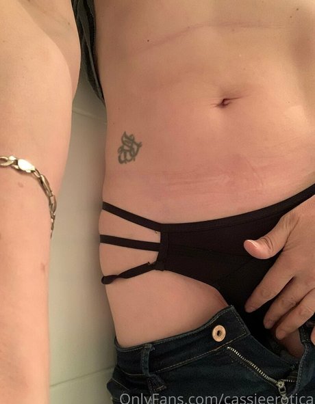cassieerotica onlyfans nude pictures