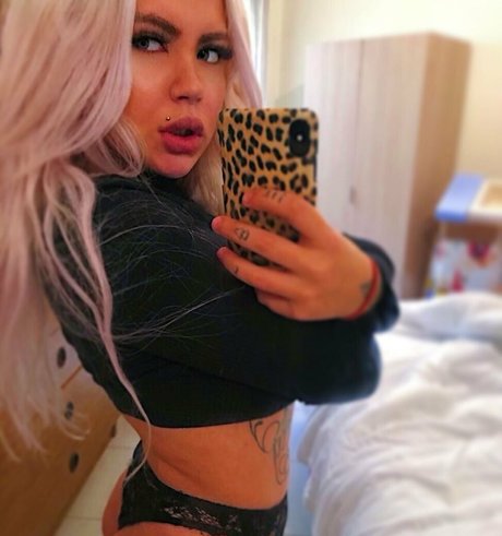 mrandmrsjewels onlyfans leaked nudes