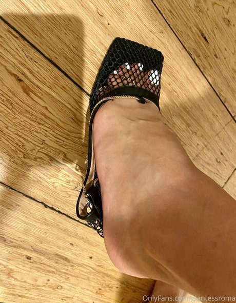 giantessroma en onlyfans