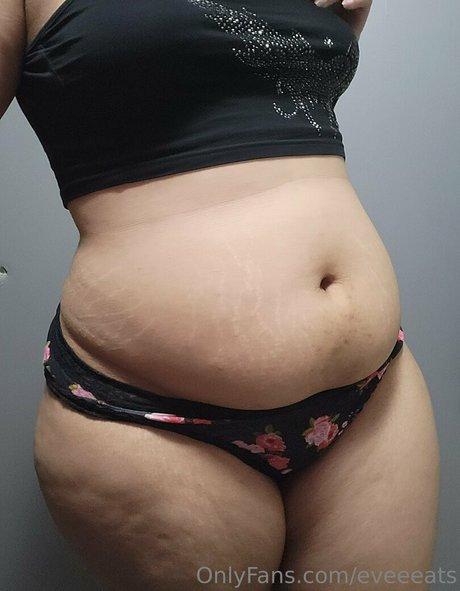 eveeeats tits onlyfans