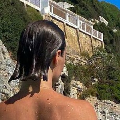 Am e lie onlyfans strip tease