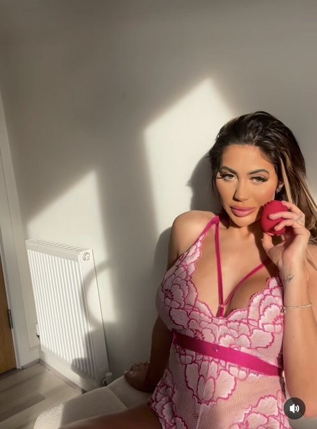 Chloe Ferry nude onlyfans leak