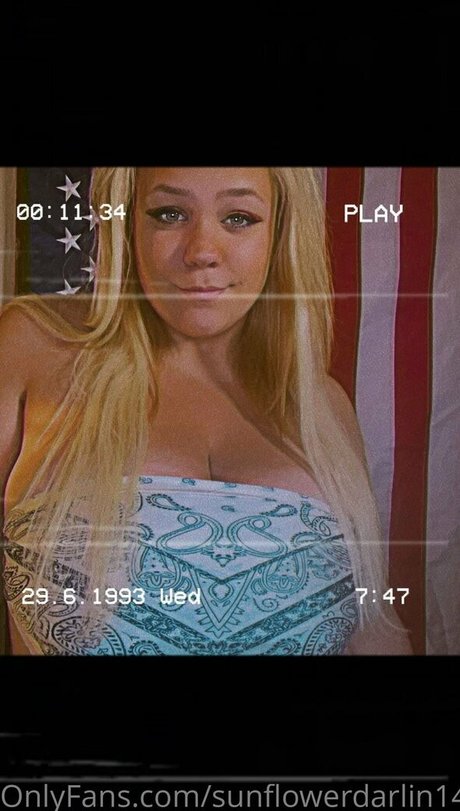 sunflowerdarlin14 onlyfans creator