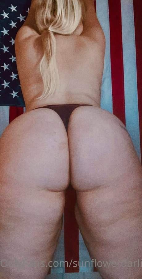 sunflowerdarlin14 onlyfans nude pics