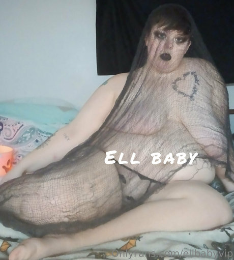 ellbabyvip onlyfans model