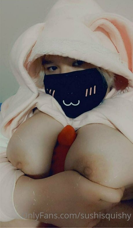 sushisquishy onlyfans model photos