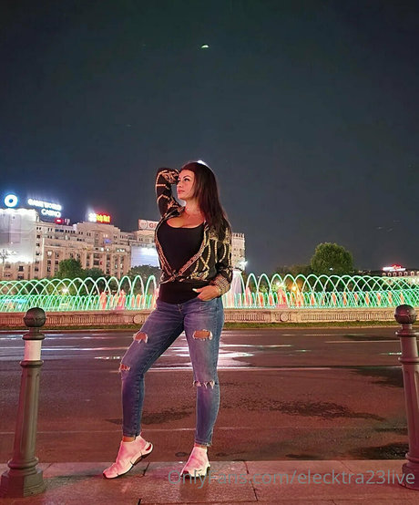 elecktra23live onlyfans photos