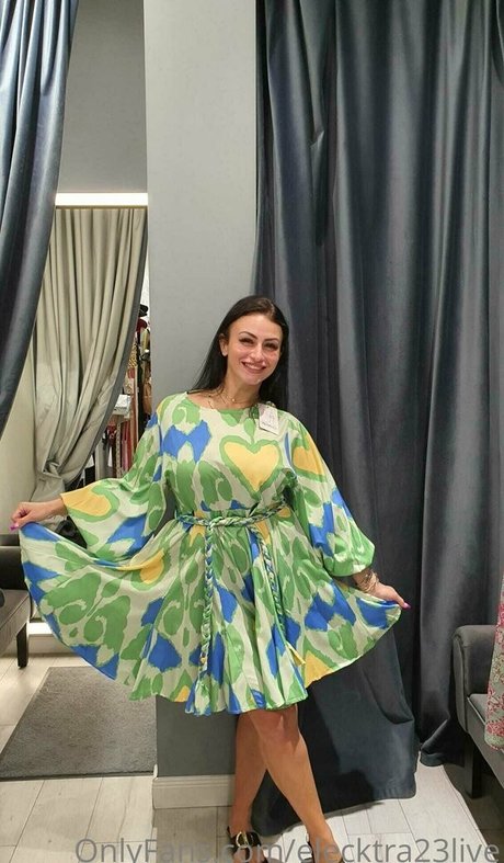 elecktra23live onlyfans nude pics