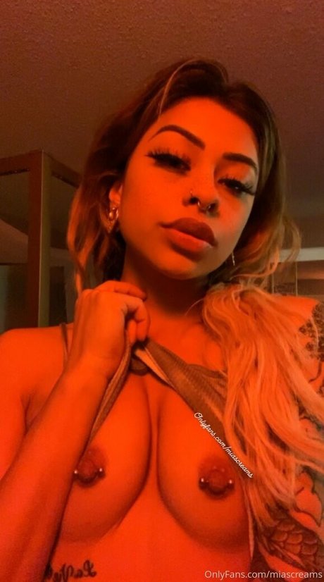 miascreams Profile pic