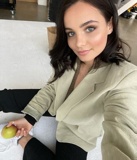 Ruxandra Porojnicu onlyfans nudes