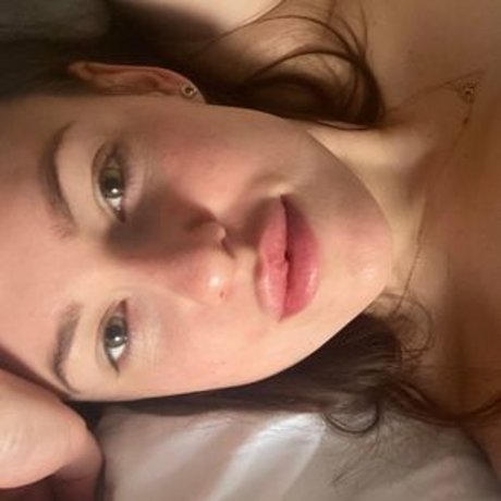 Valeriaval1 onlyfans