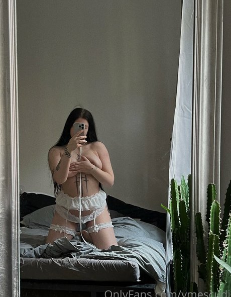 Veronika Mescudi onlyfans naked pics