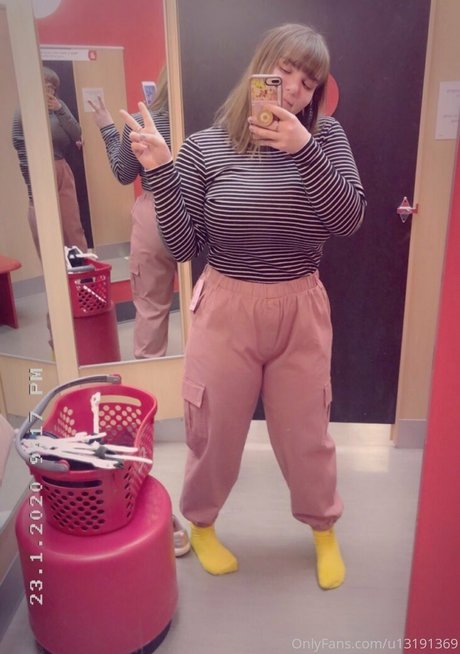 hannahbee840 onlyfans leaked pictures