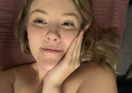 little doe topless onlyfans