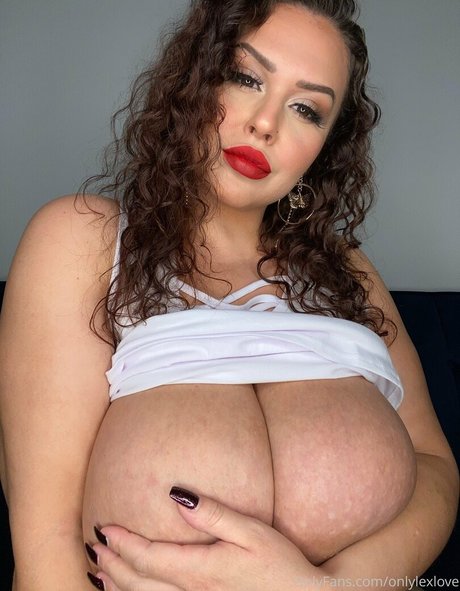 onlylexlove onlyfans naked