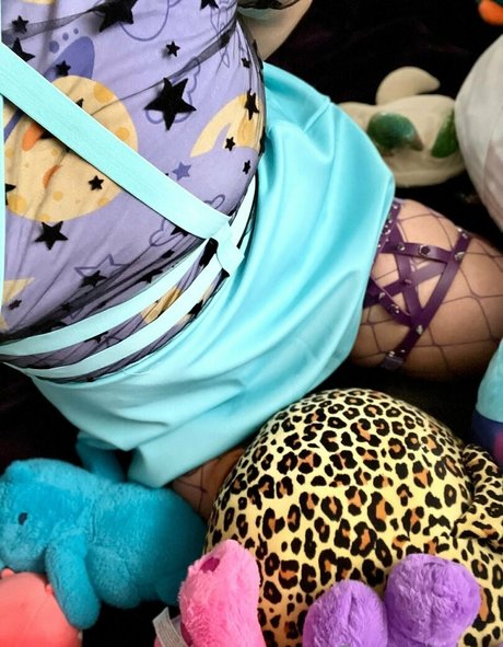 serenitaboo onlyfans ass