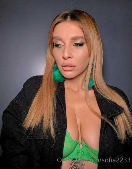 sofia2233 only fans leaks