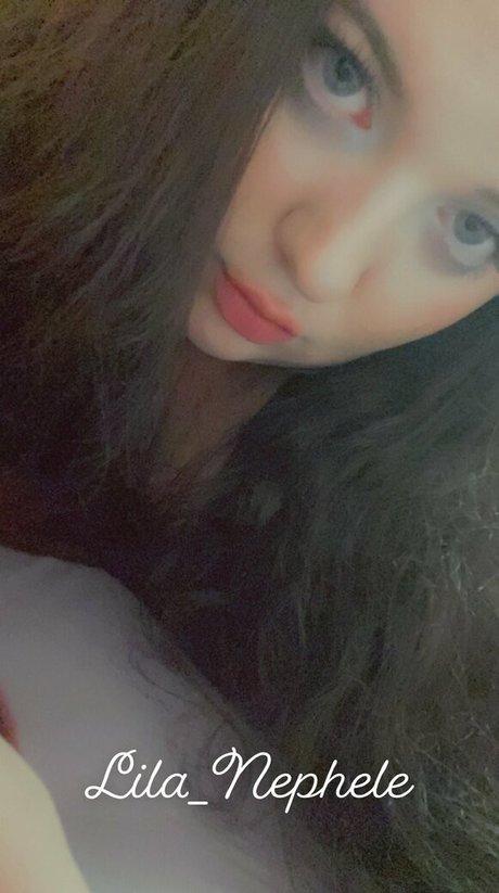 lila nephele Profile pic