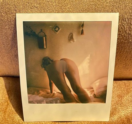 alittle vampy only fans naked