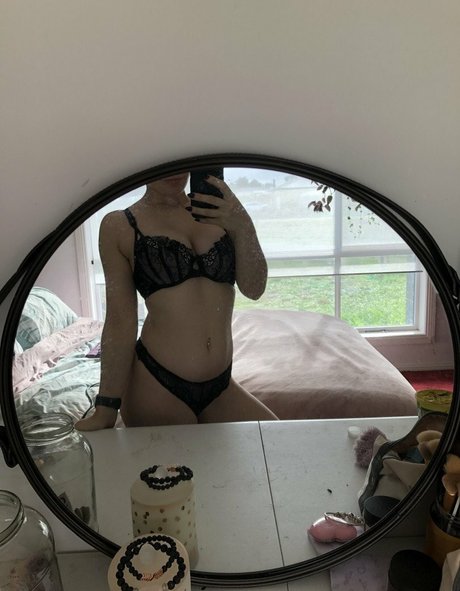 naughtyhortyxo onlyfans explicit content