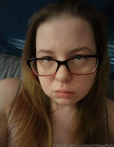 rnbwdsh onlyfans boobs