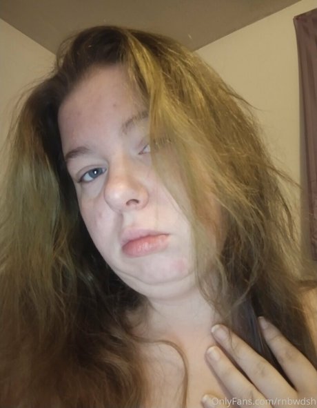 rnbwdsh onlyfans model