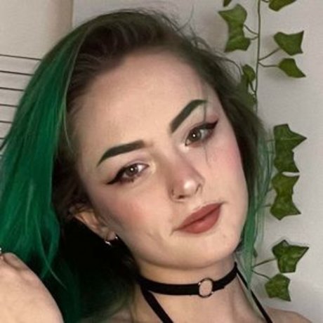 Allieberries onlyfans nude leak