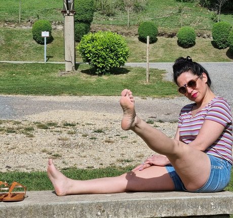 goddesshathafeet Profile pic