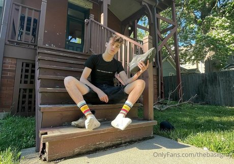 thebasilgray onlyfans for free