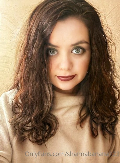 shannabanana123 boobs onlyfans