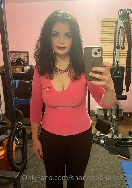 shannabanana123 only fans nude leaks