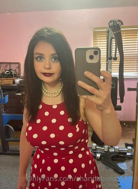 shannabanana123 onlyfans nsfw