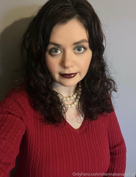 shannabanana123 onlyfans nudes leaked