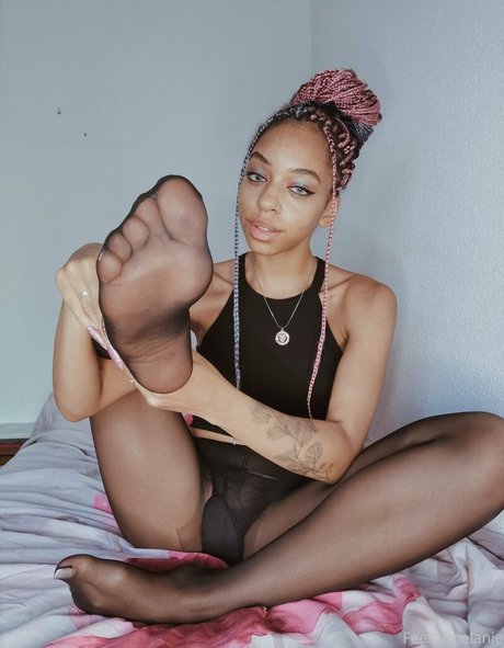feetofmelanie only fans pics
