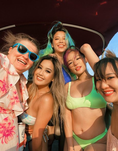 kaliauniverse onlyfans nude porn