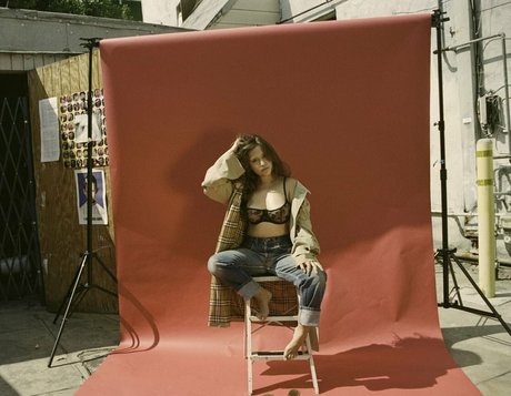 Gideon Adlon only fans review