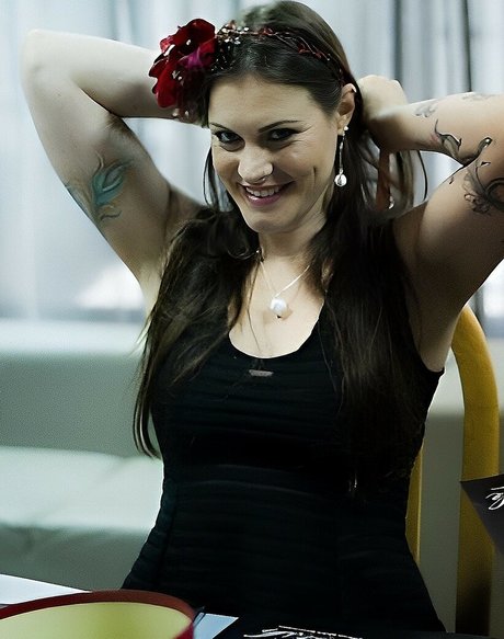 Floor Jansen onlyfans nudes