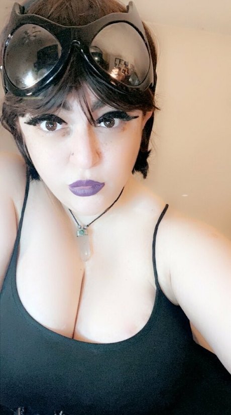 vlehanex3 onlyfans naked