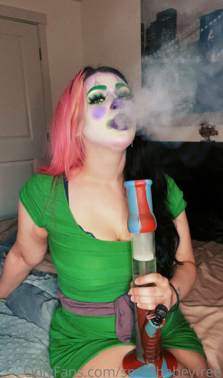 smollbabeyfree onlyfans porn leak