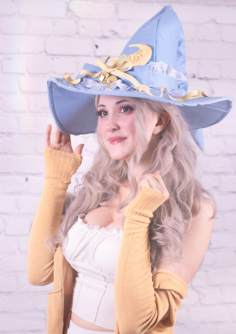 Tina Kinz naked onlyfans leak