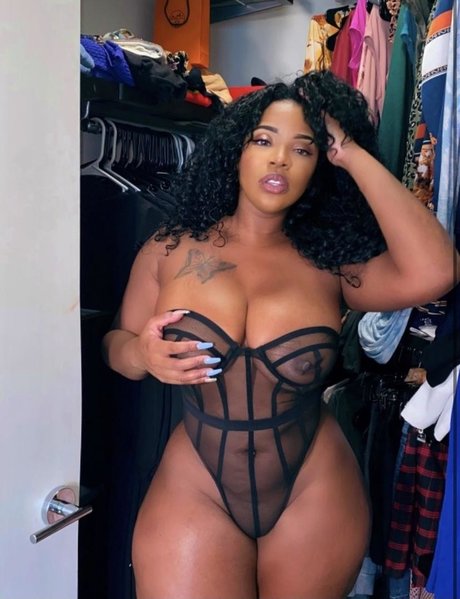 Briannaamor onlyfans pics