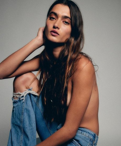 Lexi Bhardwaj onlyfans nide